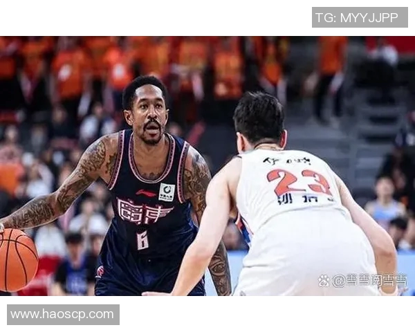 马尚布鲁克斯：从篮球场上的明星到生活中的榜样之路