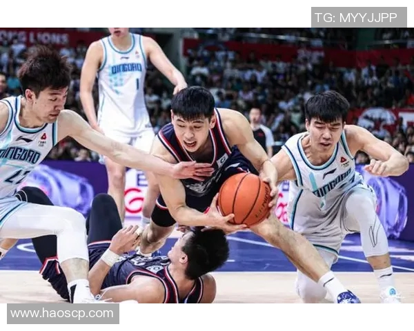 余嘉豪的成长之路：从青涩少年到篮球场上的璀璨新星